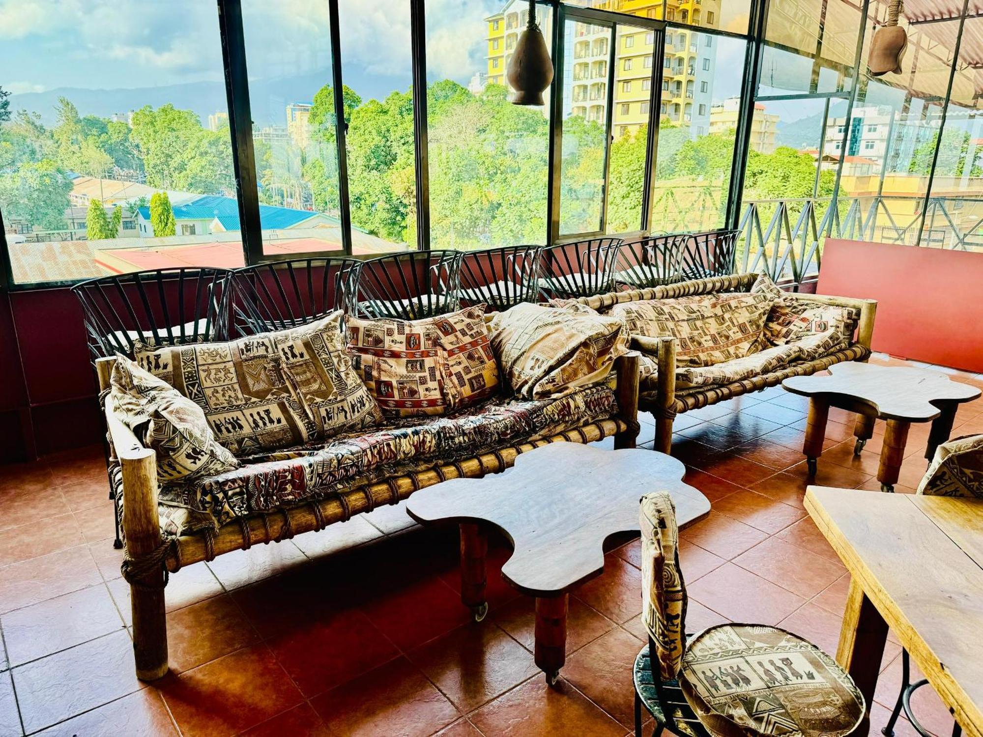 Arusha Backpackers Hotel Eksteriør billede