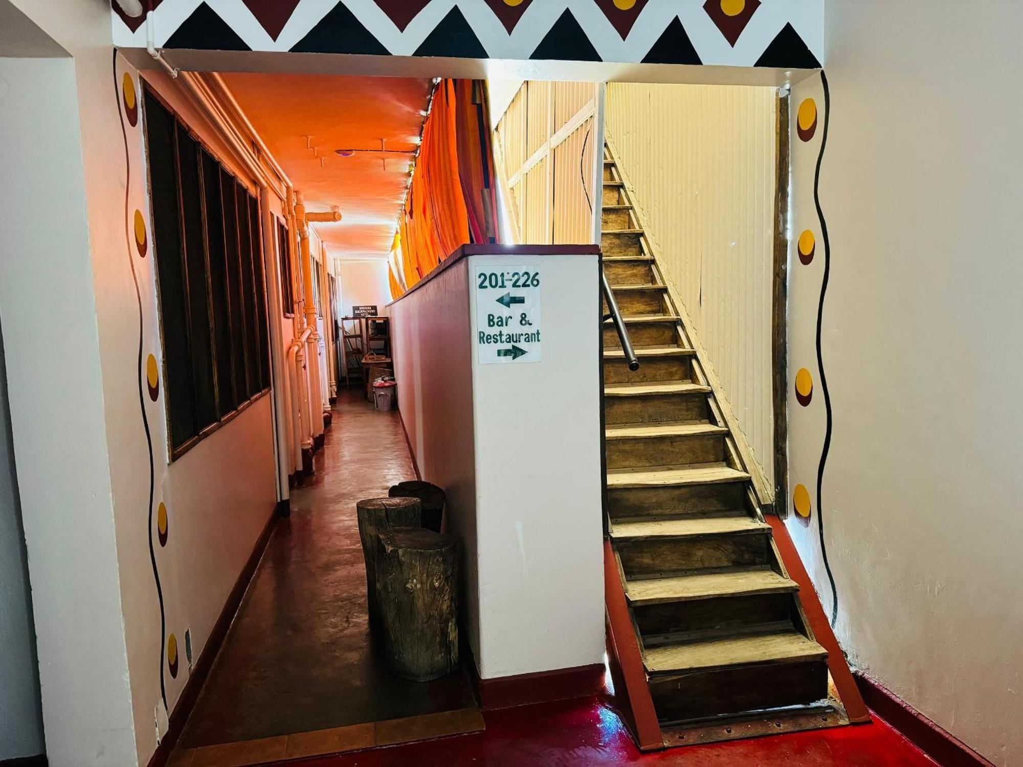 Arusha Backpackers Hotel Eksteriør billede